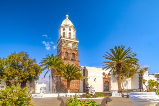 Lanzarote zrozené z ohně a vod Atlantiku