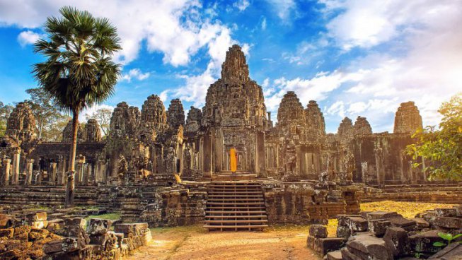 Vietnam a Kambodža + PLAVBA DRAČÍ ZÁTOKOU + TAJEMSTVÍ CHRÁMŮ ANGKORU 