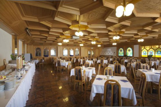 5denní zájezd s dopravou, polopenzí a skipasem v ceně – hotel Biancaneve