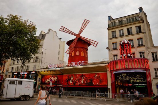 Velikonoční Paříž + KRÁLOVSKÉ ZÁMKY FONTAINEBLEAU A VAUX-LE-VICOMTE 
