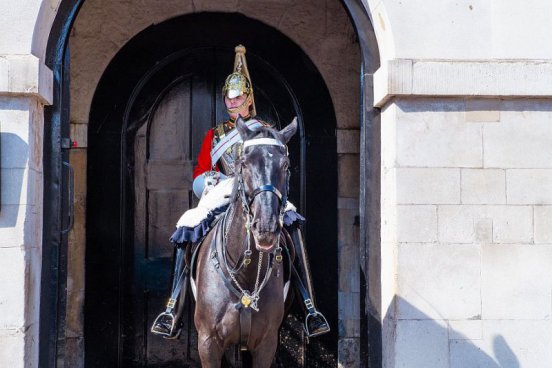 Londýn pro milovníky vojenství + HISTORICKÉ DOKY V PŘÍSTAVU PORTSMOUTH 