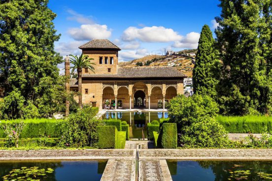 Relax na plážích Nerji + MAURSKÝ KLENOT ALHAMBRA + VESNIČKY SIERRY NEVADY 
