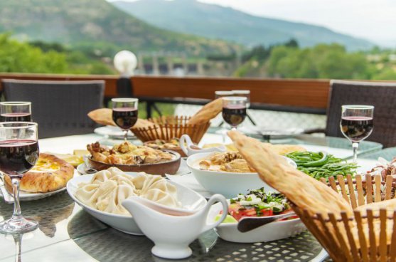 To nejlepší z Gruzie + GEOTERMÁLNÍ ÚDOLÍ TRUSO + HORSKÁ TURISTIKA V KAZBEGI 