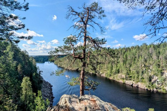 ZA POLÁRNÍ ZÁŘÍ NA ISLAND, hotel