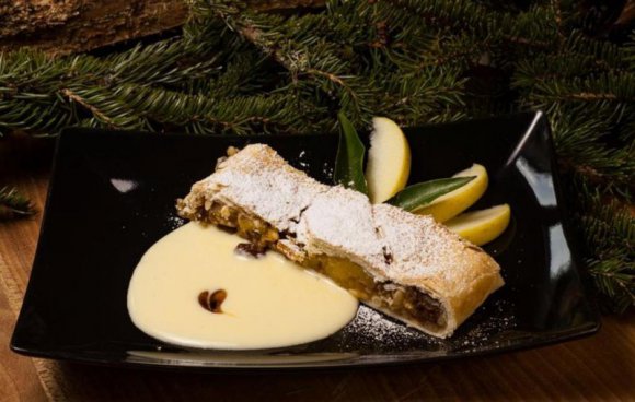 6denní zájezd s dopravou, polopenzí a skipasem v ceně – Hotel Pedranzini