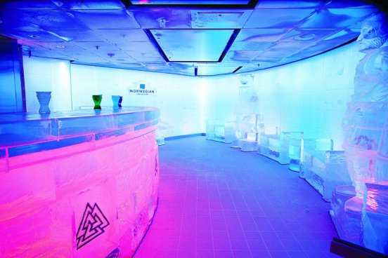 Hurááá přes Atlantik na Norwegian Epic, plavba s českým průvodcem