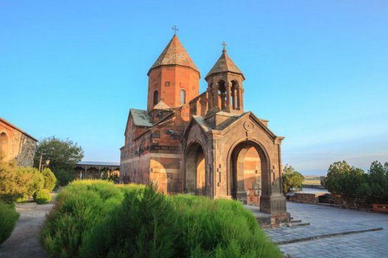 Okruh Arménií + JEZERO SEVAN + OCHUTNÁVKA KOŇAKU ARARAT A VÍNA 