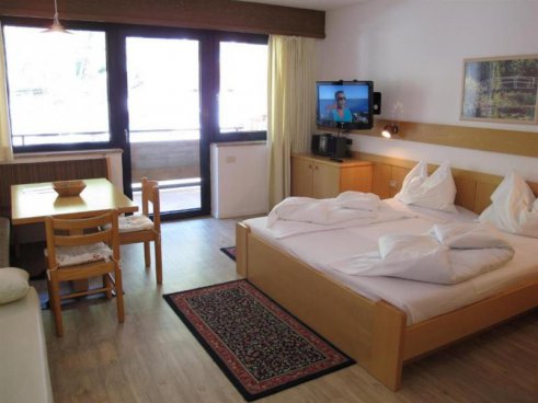 5denní zájezd s dopravou, polopenzí a skipasem v ceně – hotel Alpina Mountain Resort