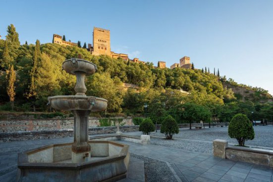 Relax na plážích Nerji + MAURSKÝ KLENOT ALHAMBRA + VESNIČKY SIERRY NEVADY 