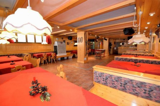 5denní zájezd (denní přejezd) s dopravou, polopenzí a skipasem v ceně – hotel Centrale