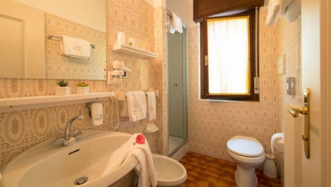 5denní zájezd s dopravou, polopenzí a skipasem v ceně – hotel Du Lac